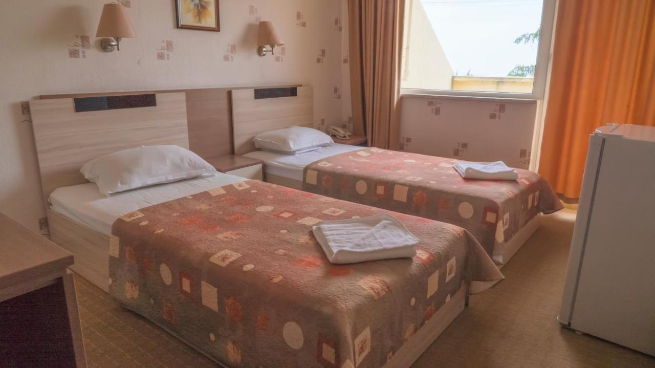 Park Hotel Persey Varna Eksteriør bilde