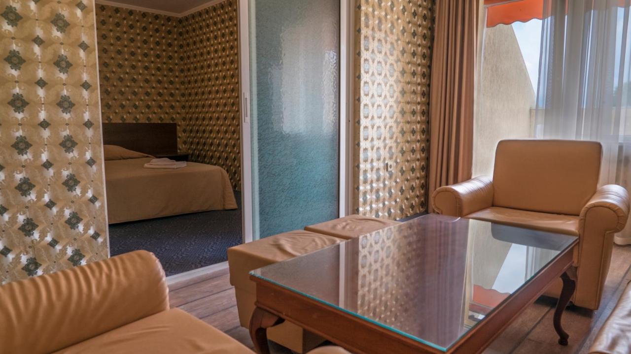 Park Hotel Persey Varna Eksteriør bilde